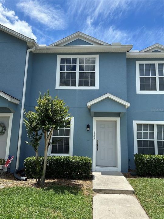 For Rent: $1,700 (2 beds, 2 baths, 1144 Square Feet)