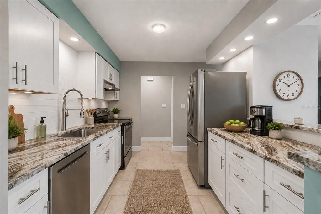 For Sale: $419,900 (3 beds, 2 baths, 1468 Square Feet)