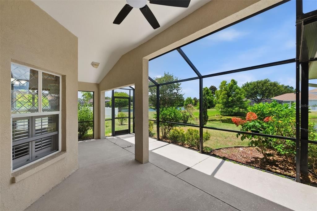 For Sale: $479,900 (4 beds, 2 baths, 2034 Square Feet)