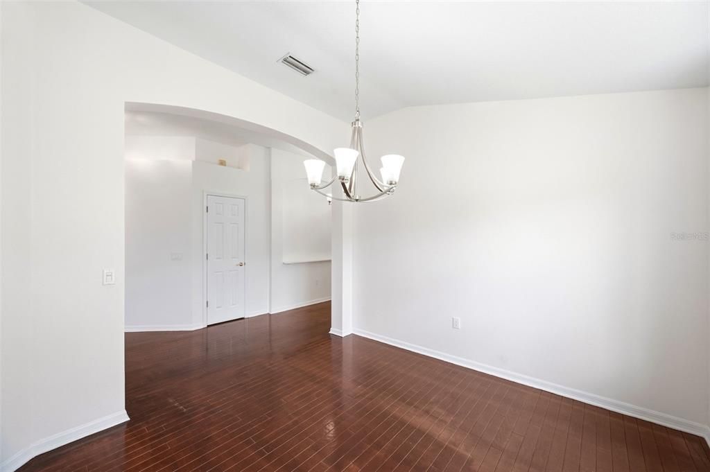 For Sale: $479,900 (4 beds, 2 baths, 2034 Square Feet)