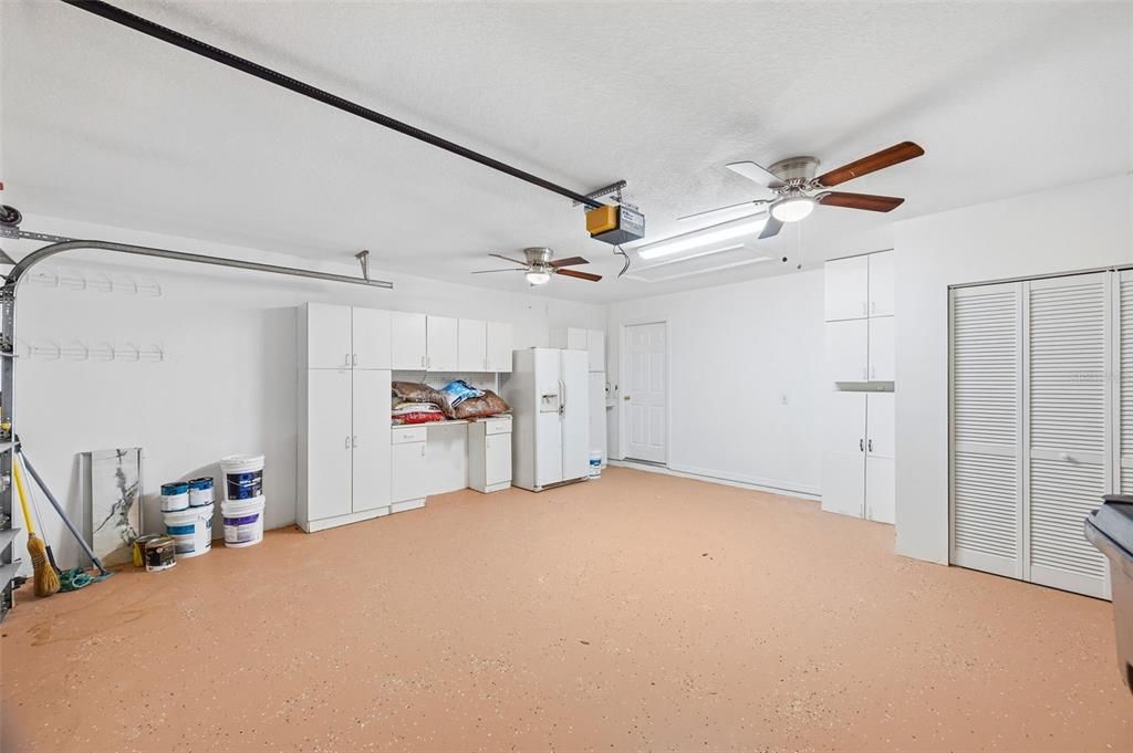 For Sale: $479,900 (4 beds, 2 baths, 2034 Square Feet)