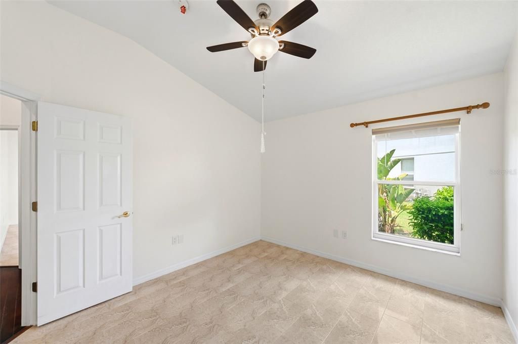 For Sale: $479,900 (4 beds, 2 baths, 2034 Square Feet)