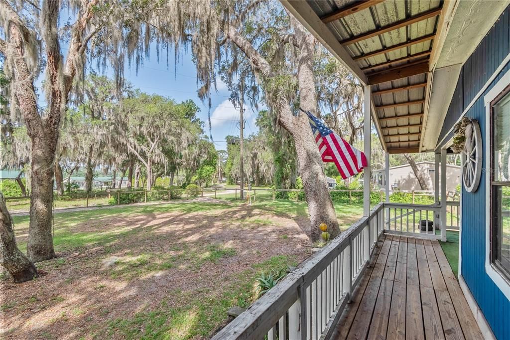 For Sale: $194,000 (4 beds, 2 baths, 1610 Square Feet)