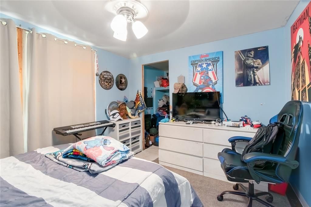 For Sale: $194,000 (4 beds, 2 baths, 1610 Square Feet)