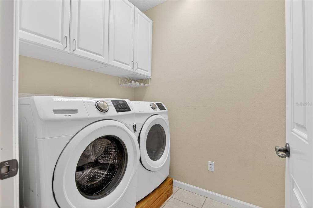 En Venta: $265,000 (3 camas, 2 baños, 1358 Pies cuadrados)