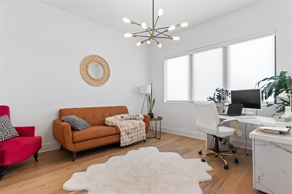 For Sale: $1,100,000 (4 beds, 3 baths, 2576 Square Feet)