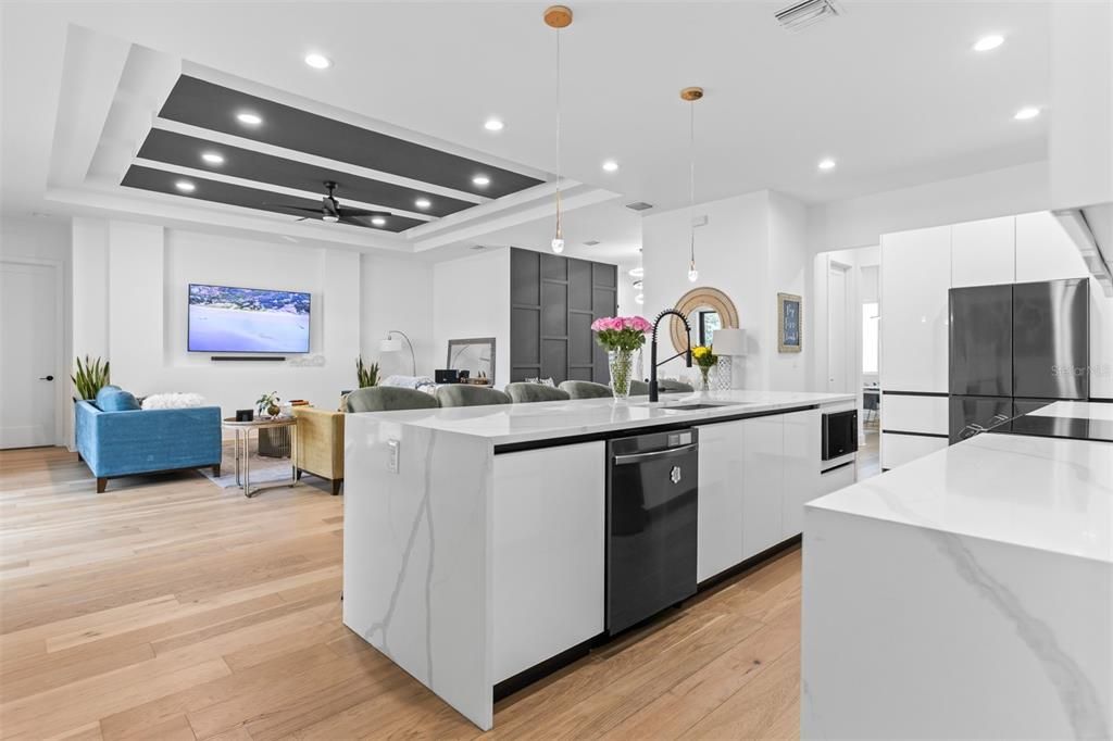 For Sale: $1,100,000 (4 beds, 3 baths, 2576 Square Feet)