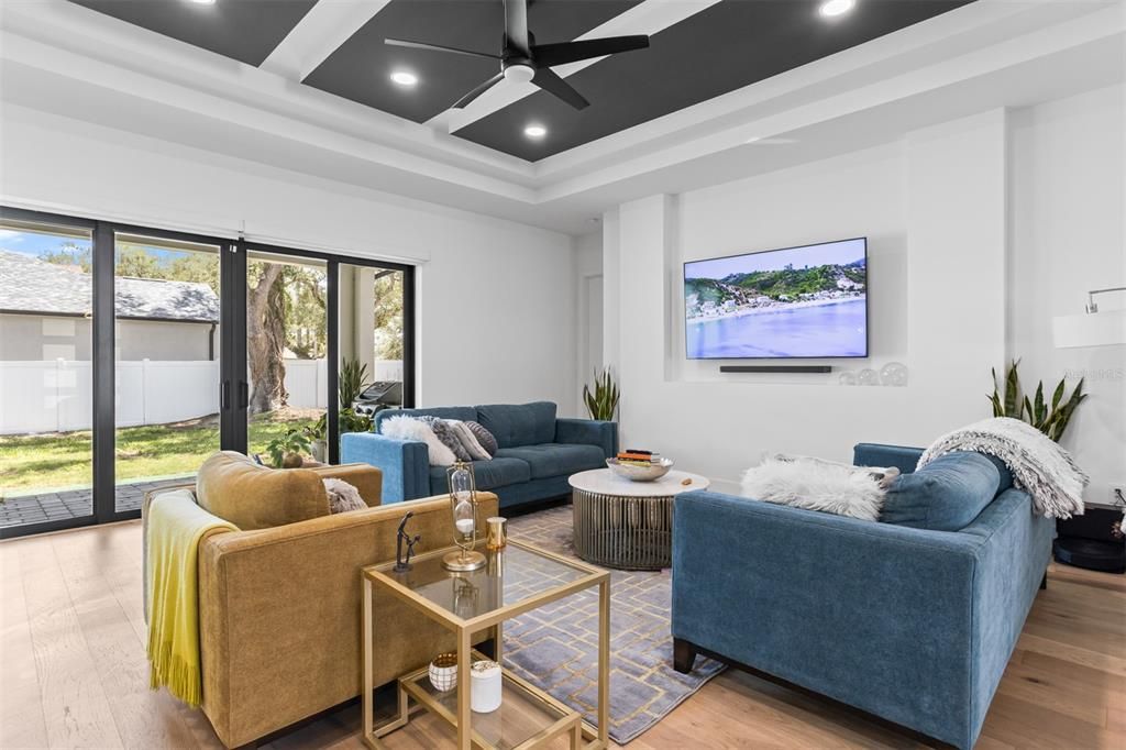For Sale: $1,100,000 (4 beds, 3 baths, 2576 Square Feet)