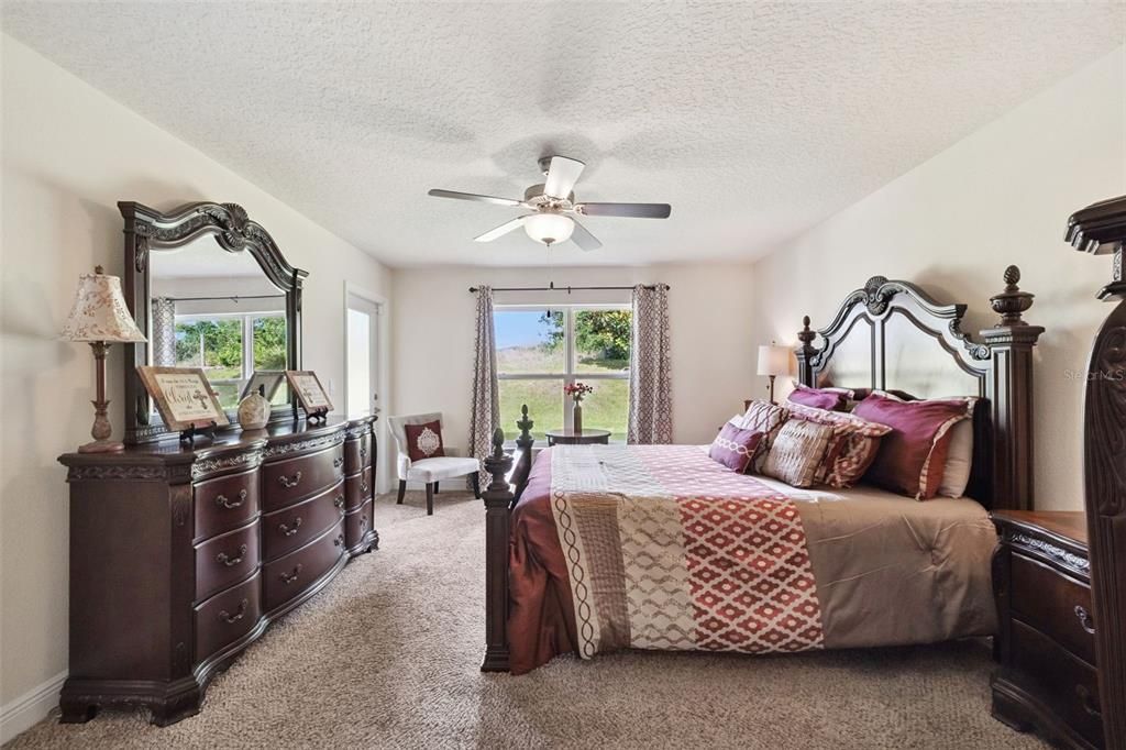 For Sale: $381,900 (4 beds, 2 baths, 2330 Square Feet)