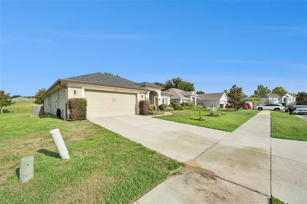 For Sale: $381,900 (4 beds, 2 baths, 2330 Square Feet)
