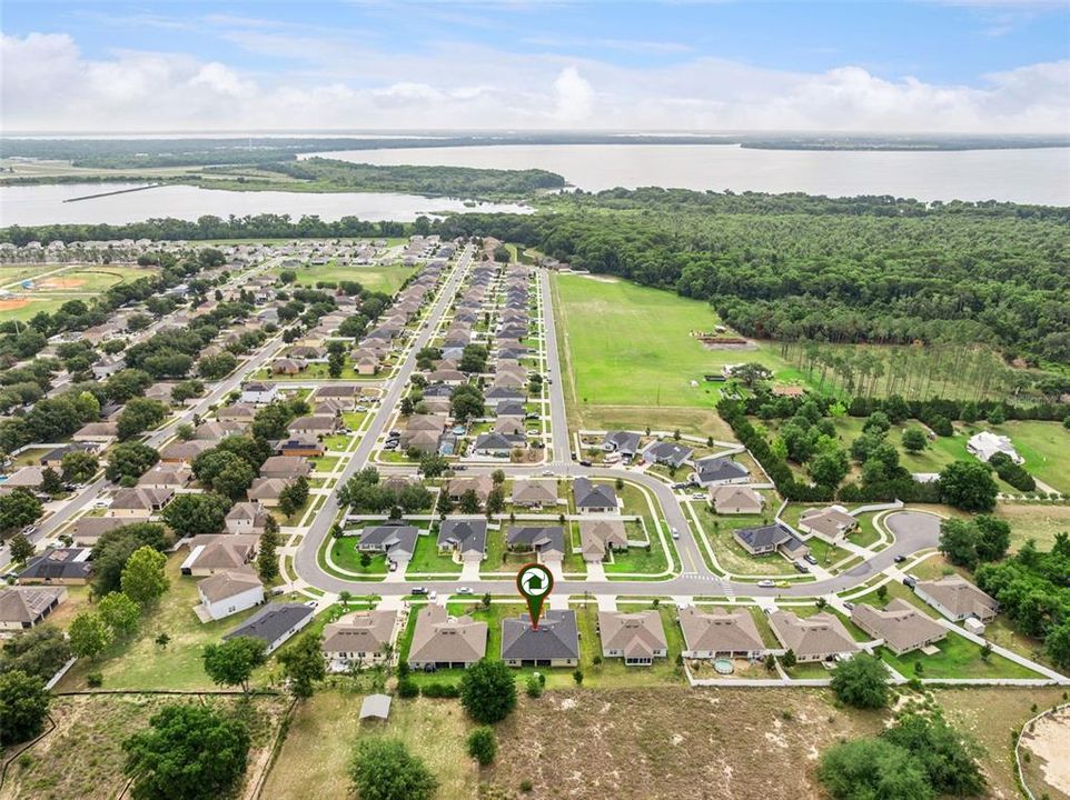For Sale: $381,900 (4 beds, 2 baths, 2330 Square Feet)