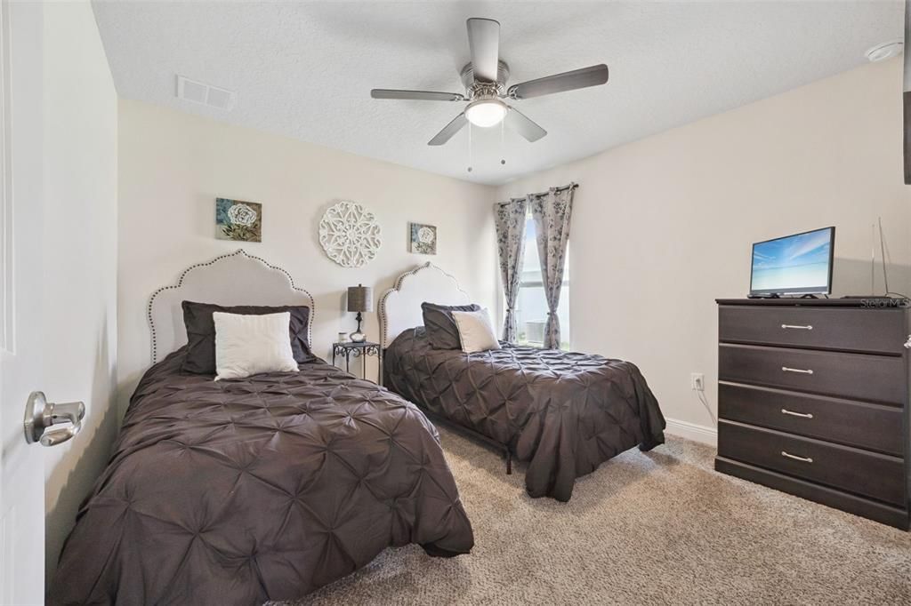 For Sale: $381,900 (4 beds, 2 baths, 2330 Square Feet)