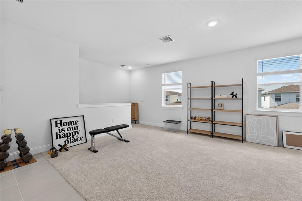 For Sale: $730,000 (5 beds, 4 baths, 2896 Square Feet)