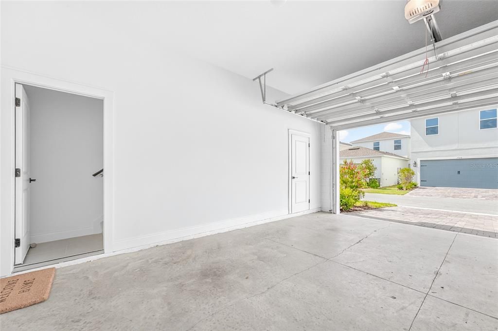 For Sale: $730,000 (5 beds, 4 baths, 2896 Square Feet)