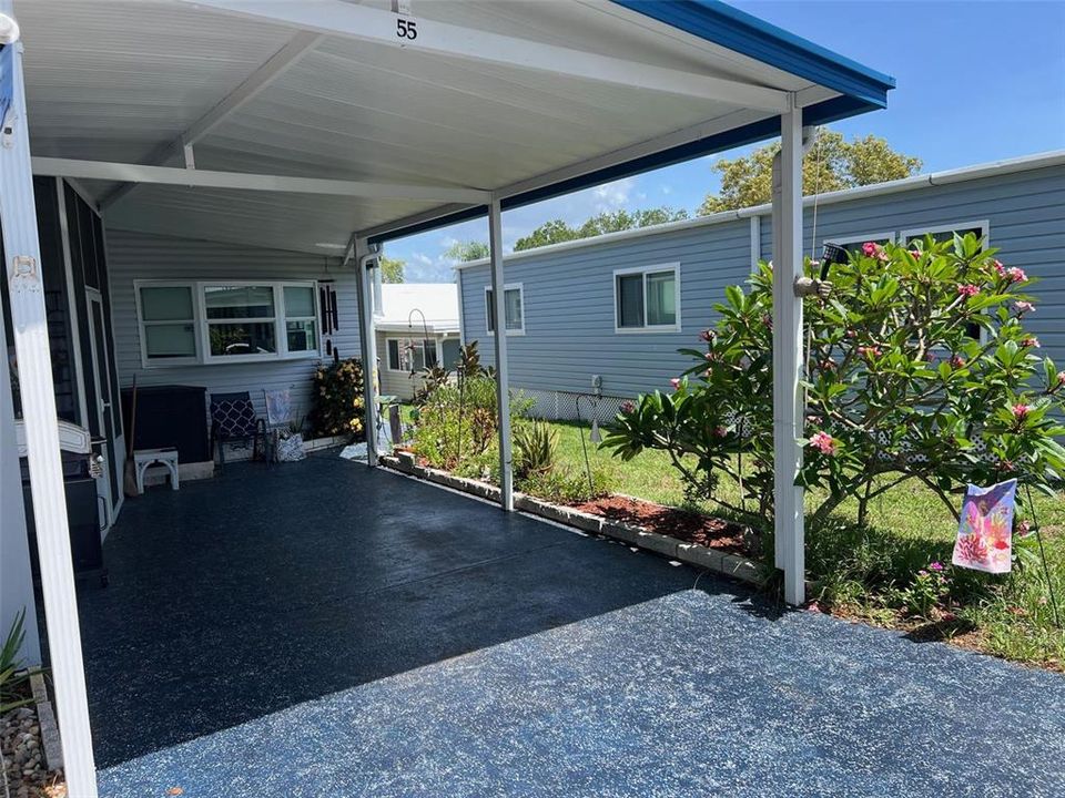For Sale: $98,500 (2 beds, 2 baths, 984 Square Feet)