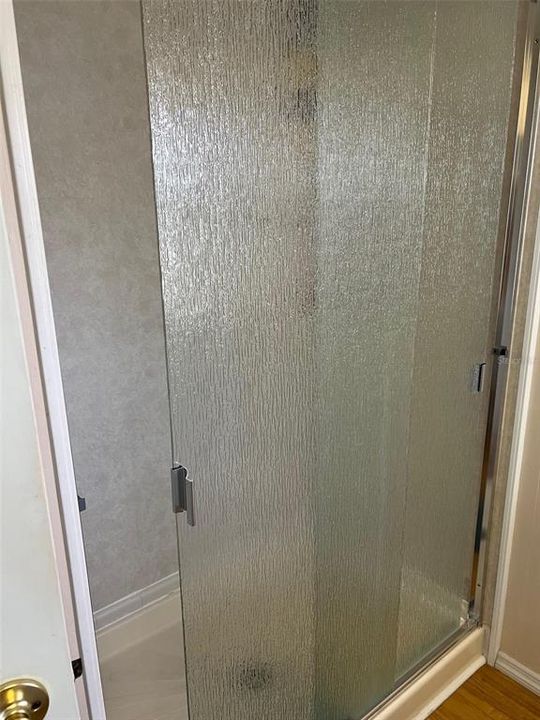 For Sale: $98,500 (2 beds, 2 baths, 984 Square Feet)