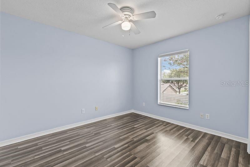 For Sale: $349,500 (4 beds, 2 baths, 1629 Square Feet)