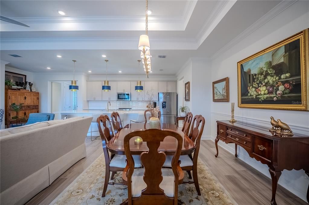 For Sale: $634,436 (2 beds, 2 baths, 2304 Square Feet)
