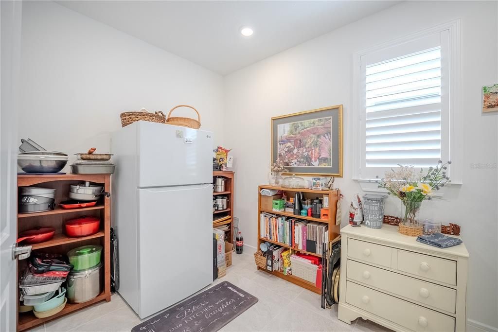 For Sale: $634,436 (2 beds, 2 baths, 2304 Square Feet)