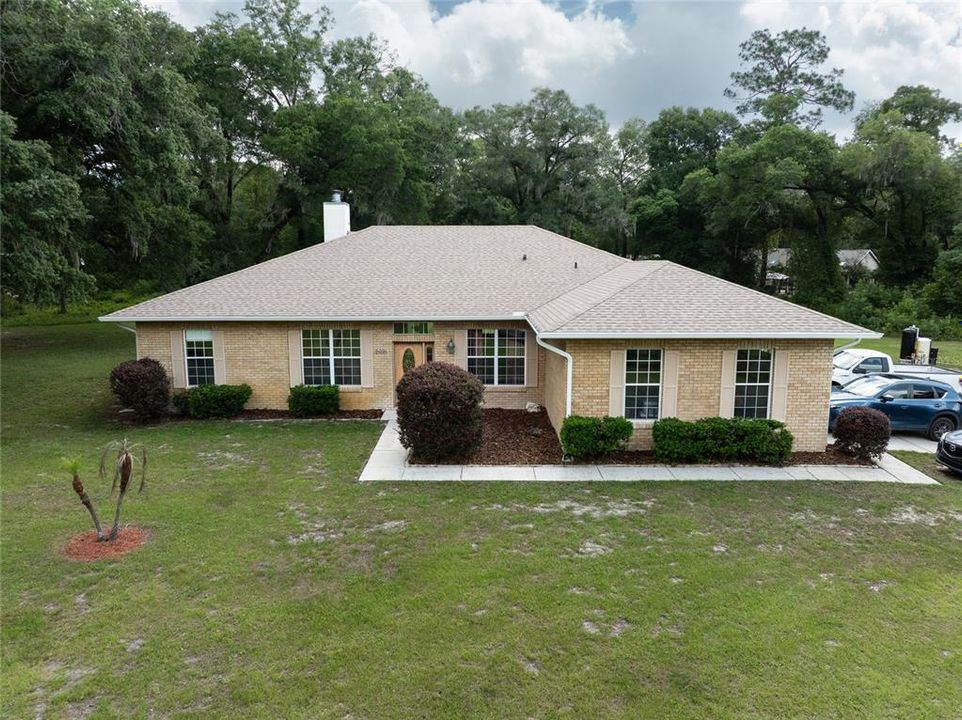 For Sale: $649,900 (3 beds, 2 baths, 2318 Square Feet)