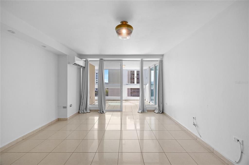 For Sale: $535,000 (2 beds, 2 baths, 1584 Square Feet)