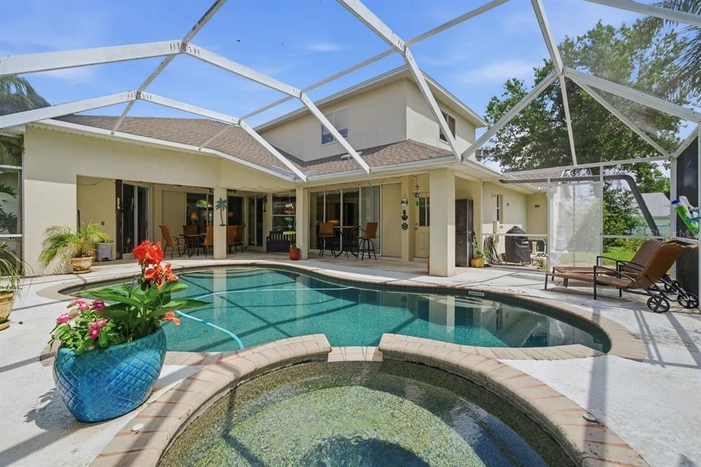 For Sale: $650,000 (5 beds, 3 baths, 3317 Square Feet)
