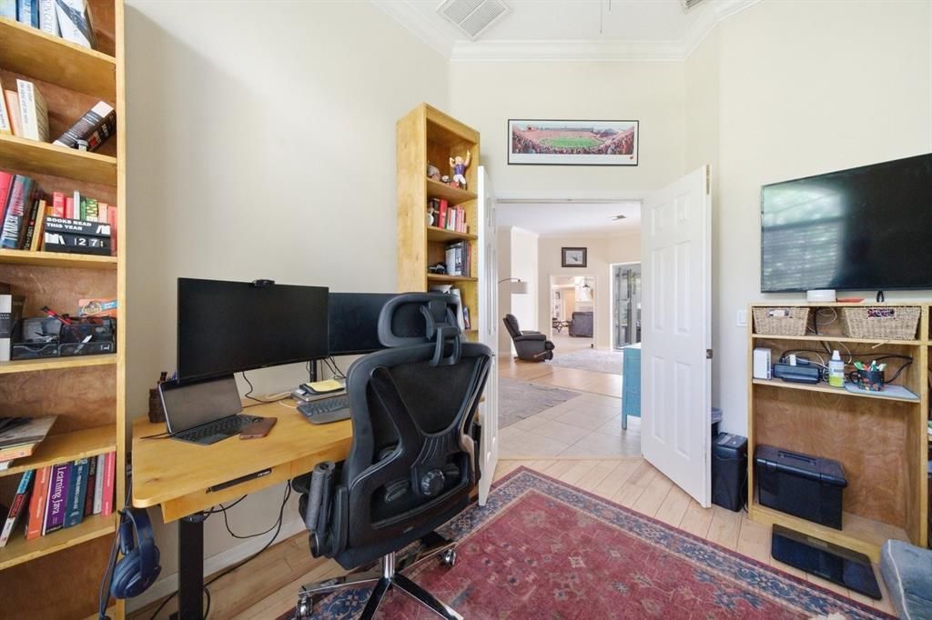 For Sale: $650,000 (5 beds, 3 baths, 3317 Square Feet)