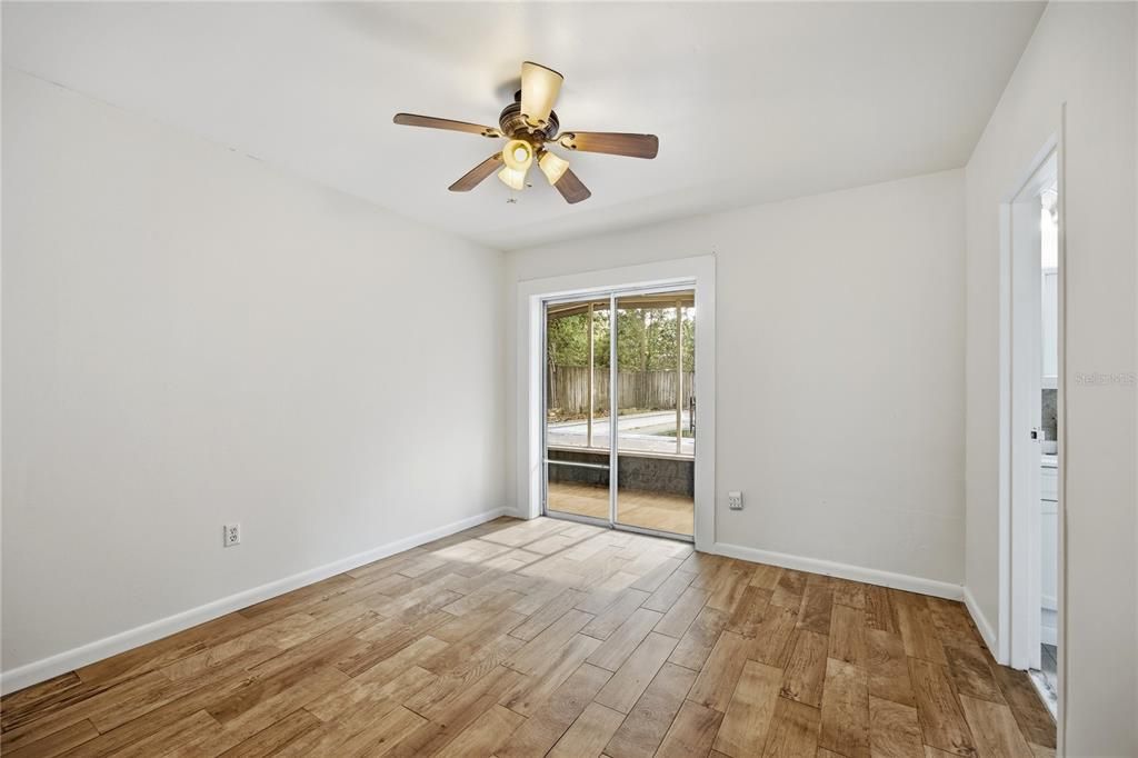 For Sale: $295,000 (4 beds, 2 baths, 1705 Square Feet)