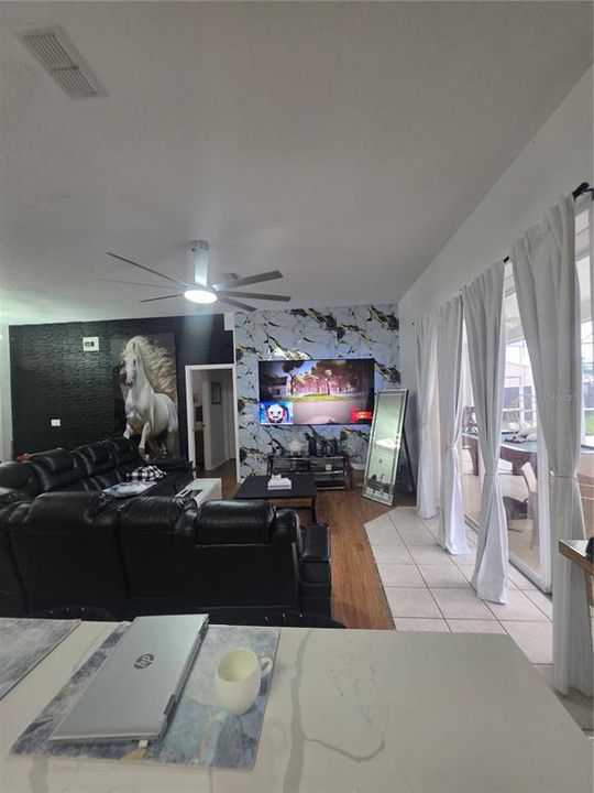 На продажу: $489,900 (3 спален, 2 ванн, 1603 Квадратных фут)