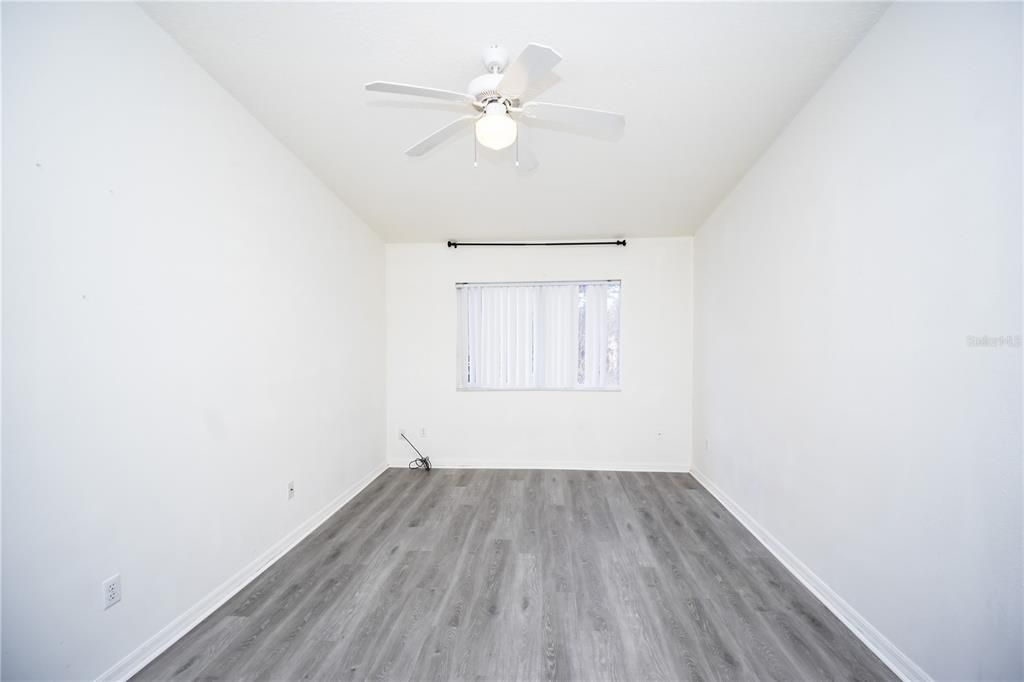 En Venta: $274,000 (4 camas, 3 baños, 1748 Pies cuadrados)