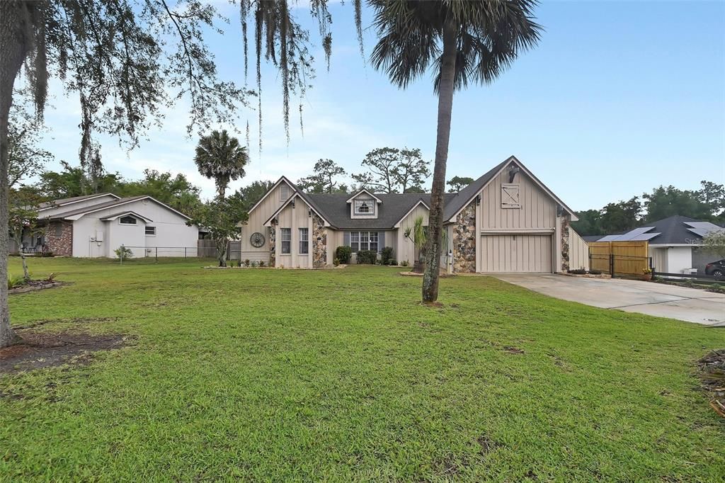 For Sale: $489,000 (2 beds, 2 baths, 1542 Square Feet)