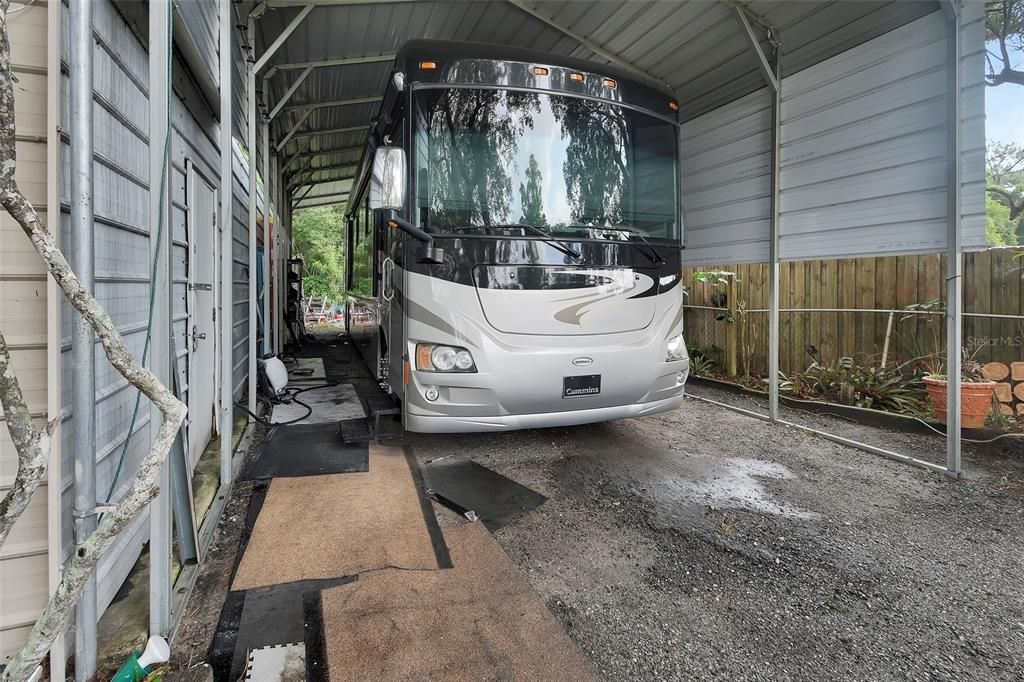 For Sale: $489,000 (2 beds, 2 baths, 1542 Square Feet)