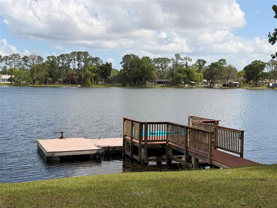Active With Contract: $1,200,000 (5 beds, 4 baths, 3238 Square Feet)