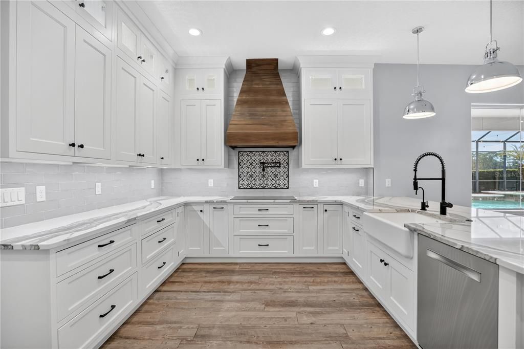 Active With Contract: $1,200,000 (5 beds, 4 baths, 3238 Square Feet)