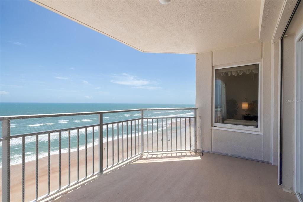 For Sale: $499,000 (2 beds, 2 baths, 1384 Square Feet)