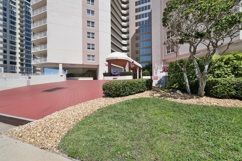 For Sale: $499,000 (2 beds, 2 baths, 1384 Square Feet)