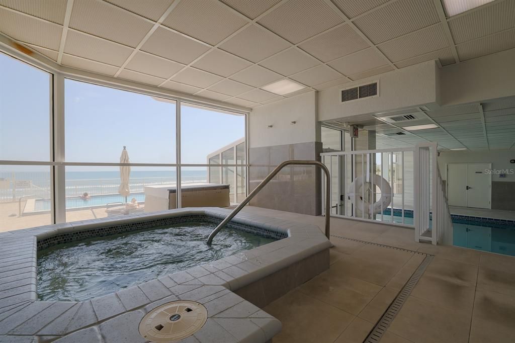 For Sale: $499,000 (2 beds, 2 baths, 1384 Square Feet)