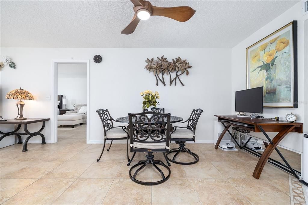 For Sale: $499,000 (2 beds, 2 baths, 1384 Square Feet)