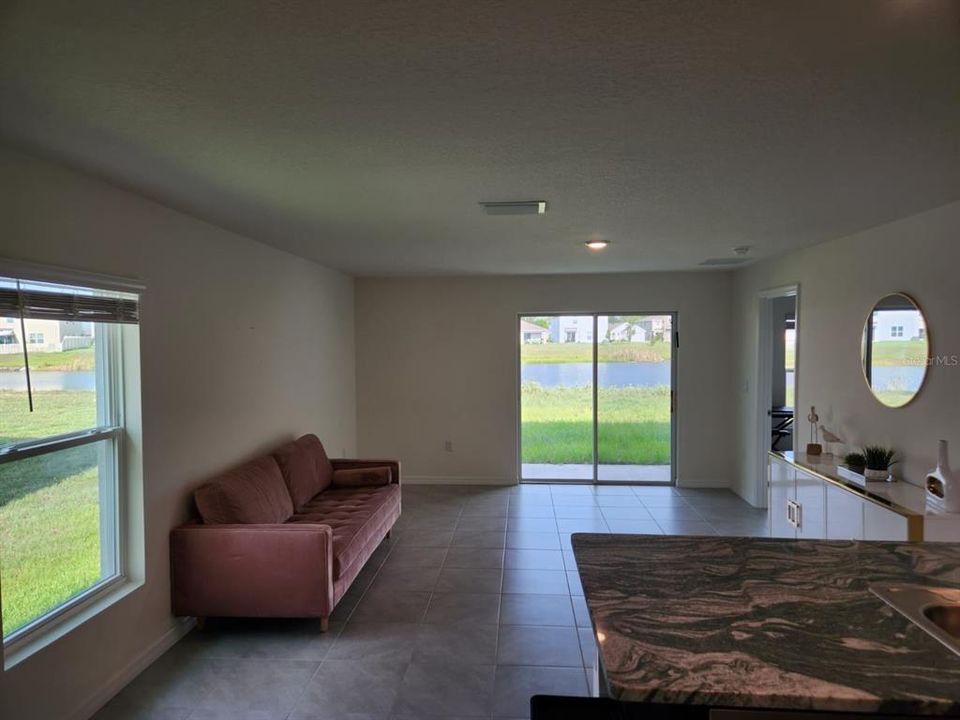 For Sale: $329,000 (3 beds, 2 baths, 1516 Square Feet)