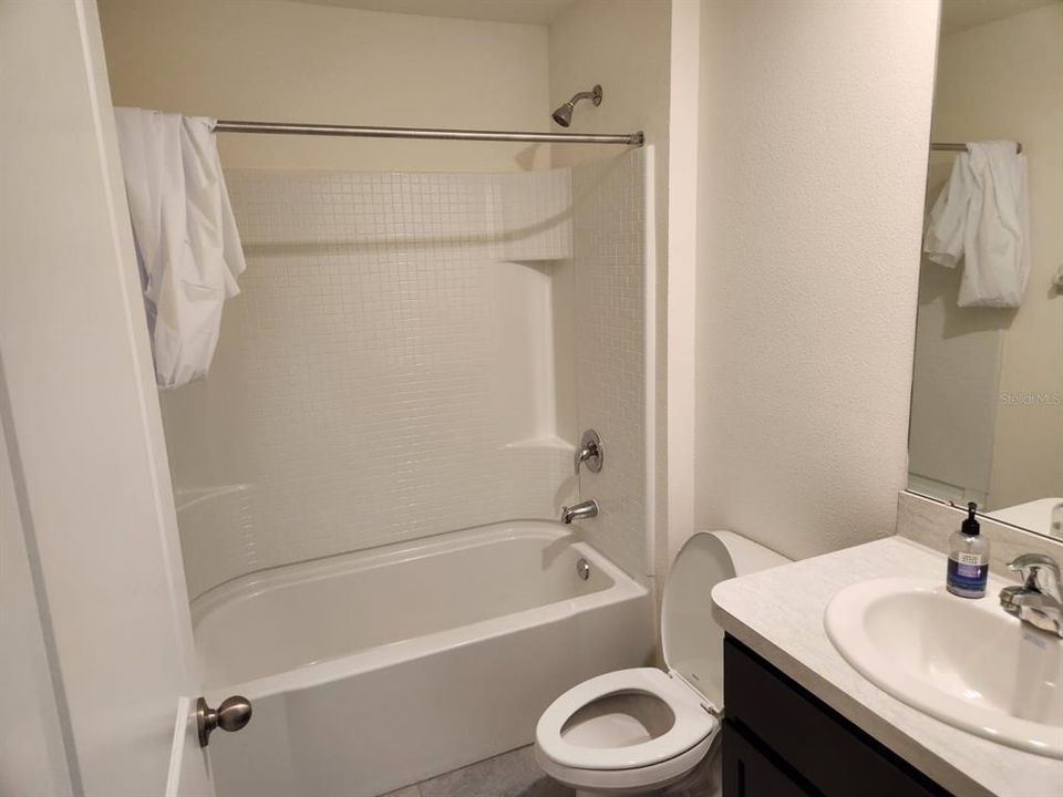For Sale: $329,000 (3 beds, 2 baths, 1516 Square Feet)