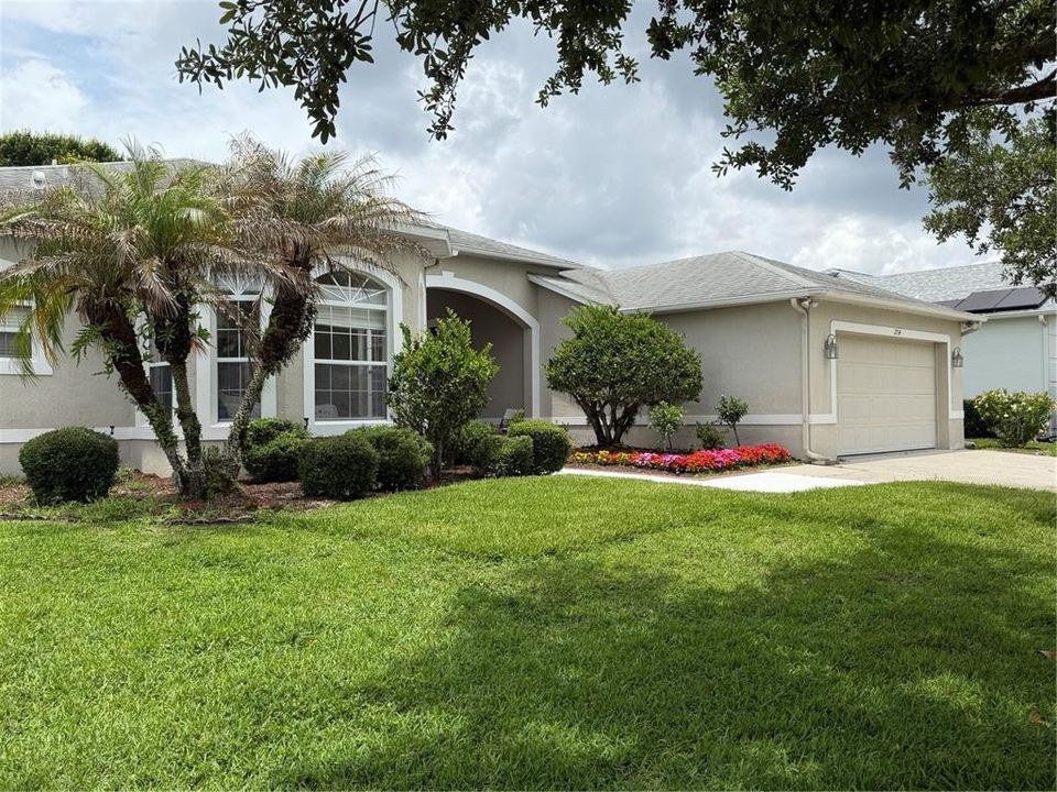For Sale: $724,500 (4 beds, 3 baths, 2745 Square Feet)