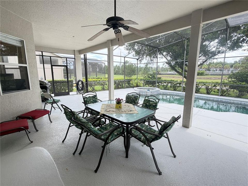 For Sale: $724,500 (4 beds, 3 baths, 2745 Square Feet)