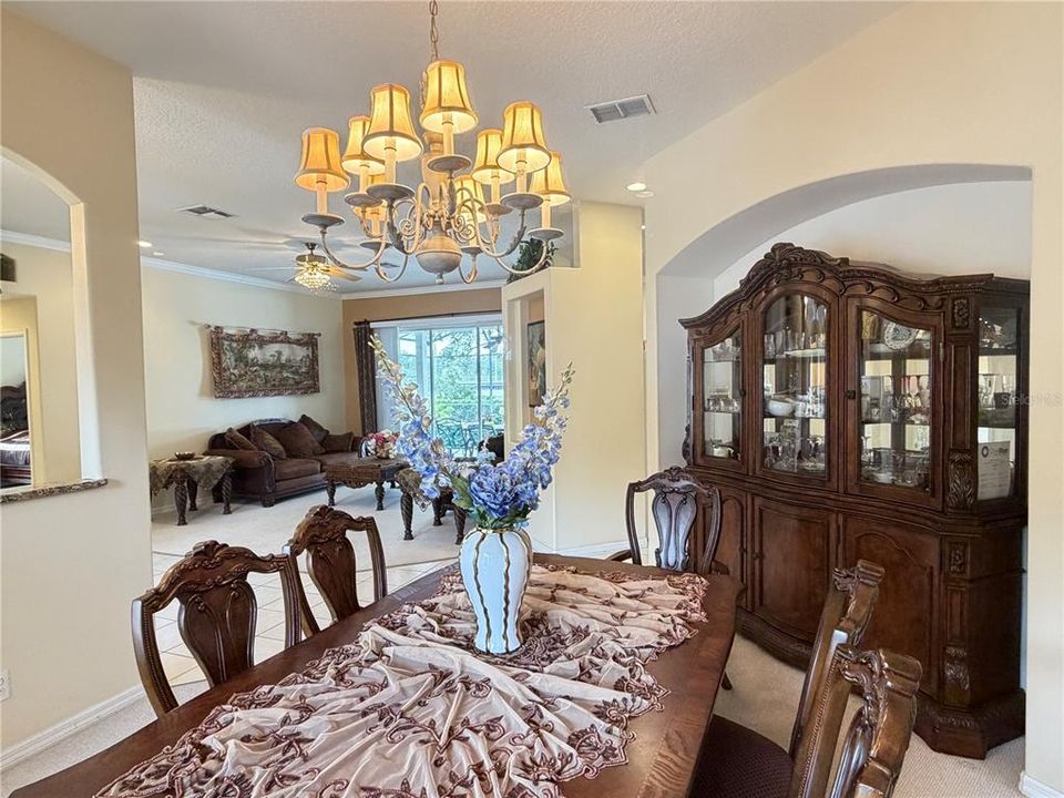 For Sale: $724,500 (4 beds, 3 baths, 2745 Square Feet)