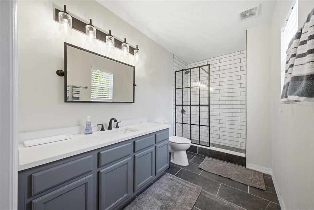 For Sale: $724,900 (5 beds, 4 baths, 3101 Square Feet)