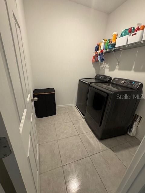 For Rent: $2,500 (3 beds, 2 baths, 1803 Square Feet)