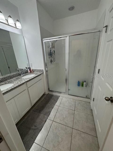 For Rent: $2,500 (3 beds, 2 baths, 1803 Square Feet)