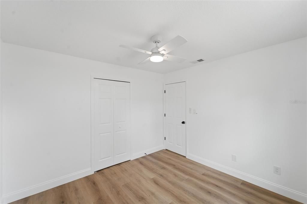 For Sale: $380,000 (3 beds, 2 baths, 1564 Square Feet)