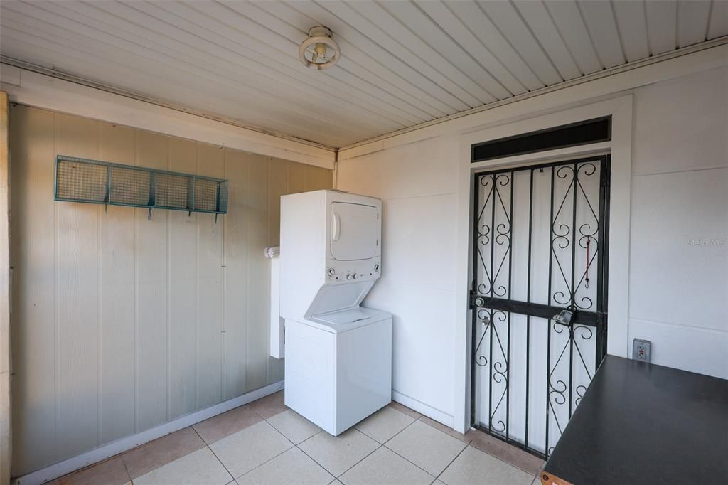 В аренду: $2,850 (3 спален, 2 ванн, 1112 Квадратных фут)