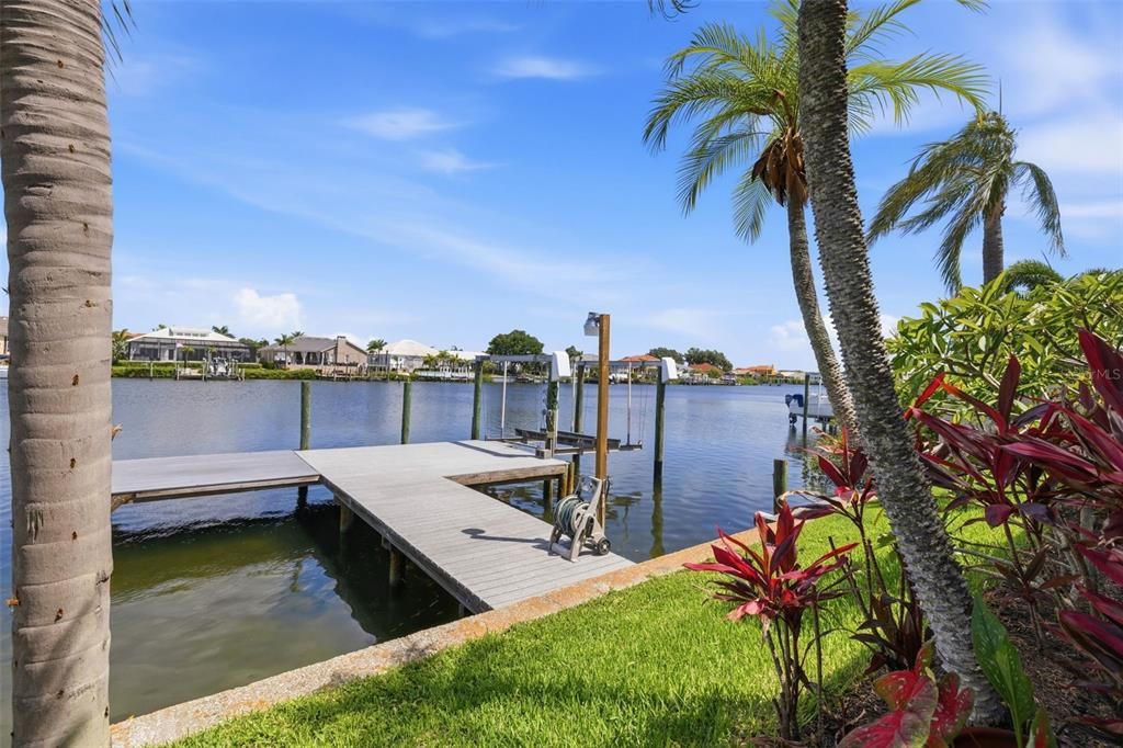 For Sale: $959,000 (4 beds, 2 baths, 1930 Square Feet)