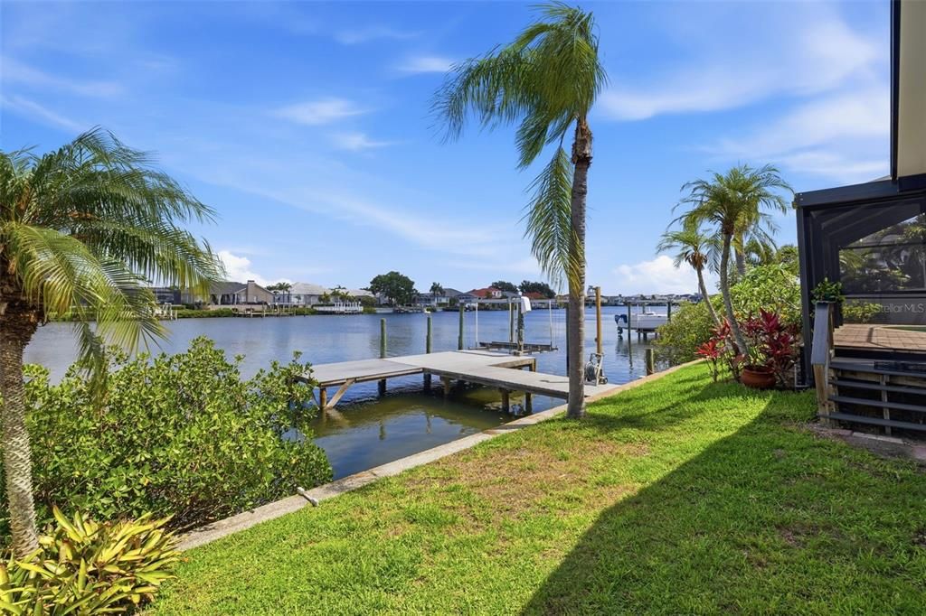 For Sale: $959,000 (4 beds, 2 baths, 1930 Square Feet)